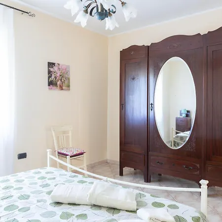 Diaccione 1900 Apartment